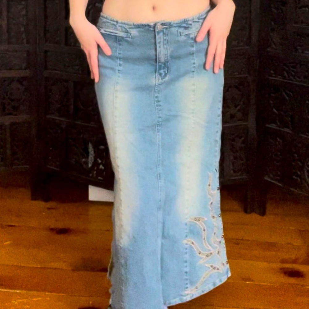 Low rise denim maxi skirt